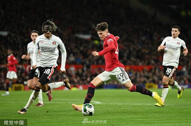 帮助她在技 帮助她在技